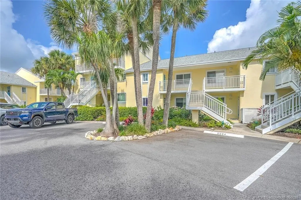 5553 NE Gulfstream Way Stuart FL 34996