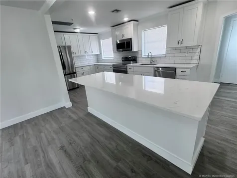 2590 Rainbow Drive Fort Pierce FL 34981