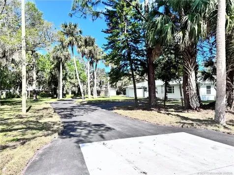 2590 Rainbow Drive Fort Pierce FL 34981