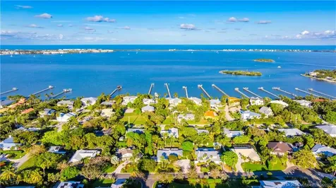 9 Lantana Lane Stuart FL 34996