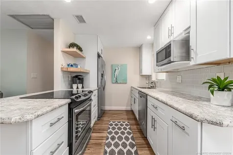 9026 SE Bobwhite Street Hobe Sound FL 33455