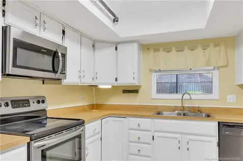9298 Longmeadow Circle Boynton Beach FL 33436