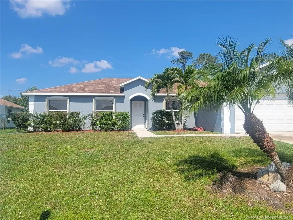 1841 SW Starman Avenue Port Saint Lucie FL 34953