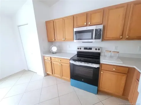 1841 SW Starman Avenue Port St Lucie FL 34953