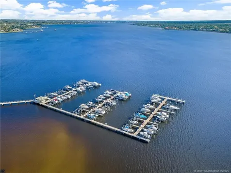 3190 SE Carrick Green Court Port St Lucie FL 34952