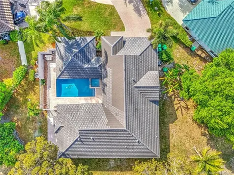 8020 Bermuda Point Lane Davie FL 33328