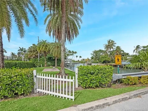 6 W High Point Road Stuart FL 34996