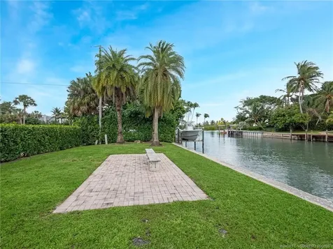 6 W High Point Road Stuart FL 34996