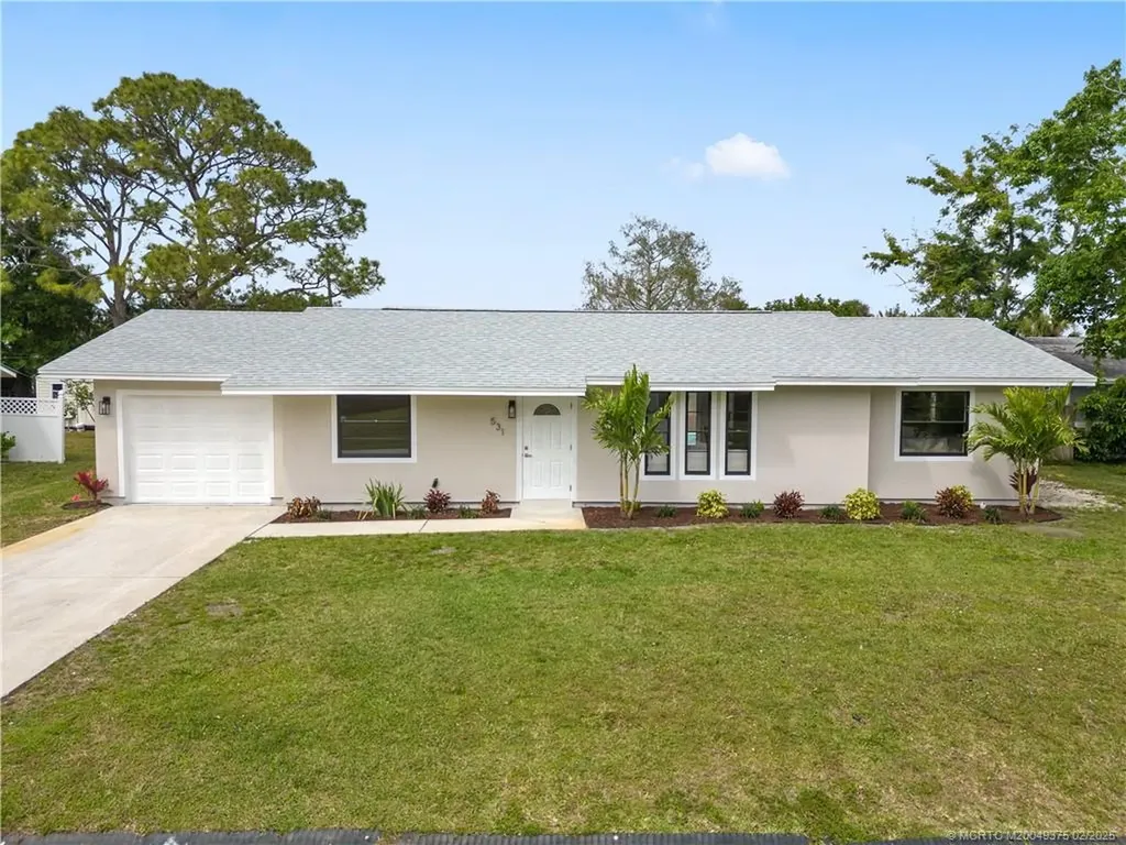 531 Comet Terrace SW Port Saint Lucie FL 34953