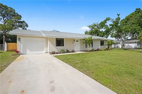 531 Comet Terrace SW Port St Lucie FL 34953