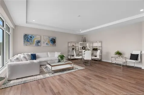 41 SW Seminole Street Stuart FL 34994