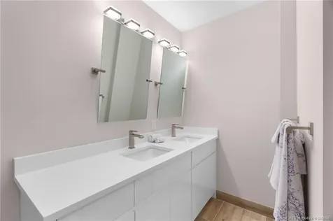 41 SW Seminole Street Stuart FL 34994