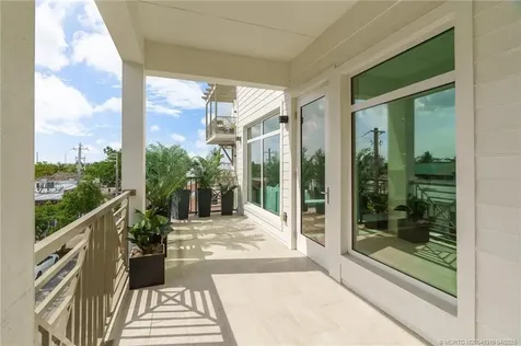 41 SW Seminole Street Stuart FL 34994