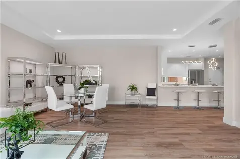 41 SW Seminole Street Stuart FL 34994