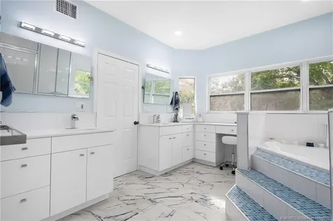 4902 SE Schooner Oaks Way Stuart FL 34997