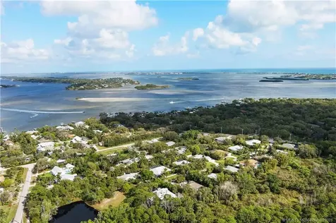 4902 SE Schooner Oaks Way Stuart FL 34997