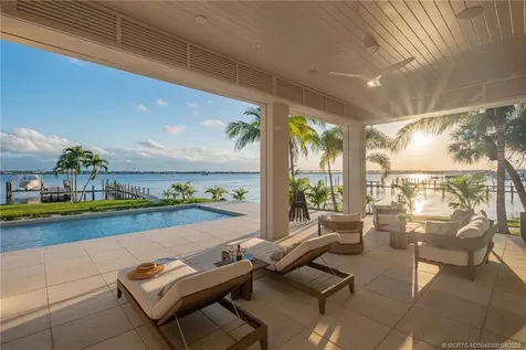 618 NE Saint Lucie Boulevard Jensen Beach FL 34957