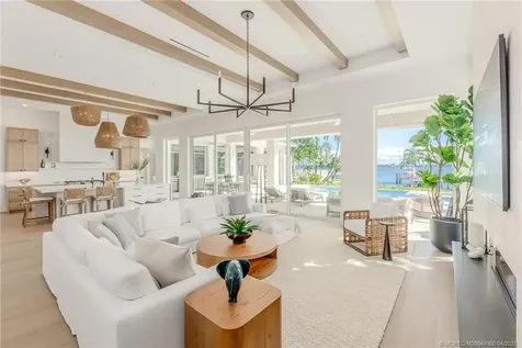 618 NE Saint Lucie Boulevard Jensen Beach FL 34957