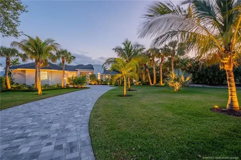 618 NE Saint Lucie Boulevard Jensen Beach FL 34957