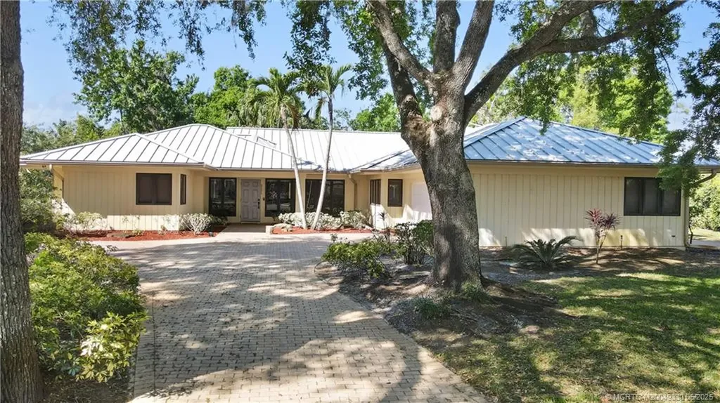 6221 SW Thistle Terrace Palm City FL 34990