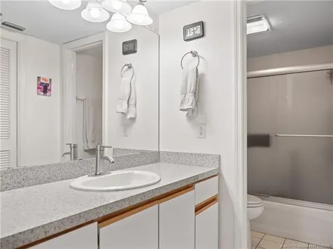 950 S Kanner Highway Stuart FL 34994