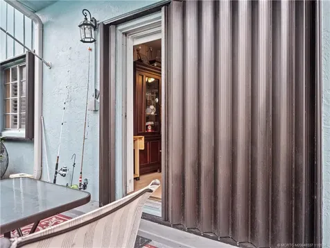 950 S Kanner Highway Stuart FL 34994