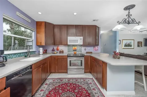 5322 SE 55th Terrace Stuart FL 34997