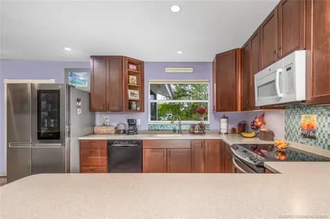 5322 SE 55th Terrace Stuart FL 34997