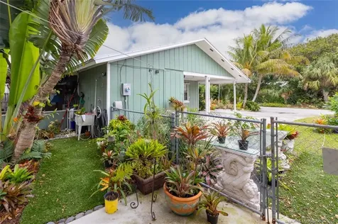 5322 SE 55th Terrace Stuart FL 34997