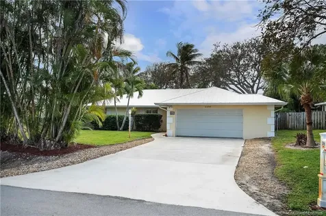 2496 NE Elaine Street Jensen Beach FL 34957