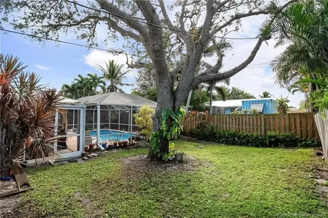 2496 NE Elaine Street Jensen Beach FL 34957