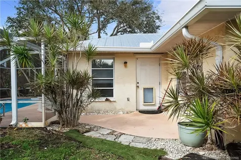 2496 NE Elaine Street Jensen Beach FL 34957