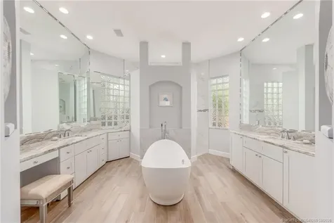 1449 SE Kentallon Lane Port St Lucie FL 34952