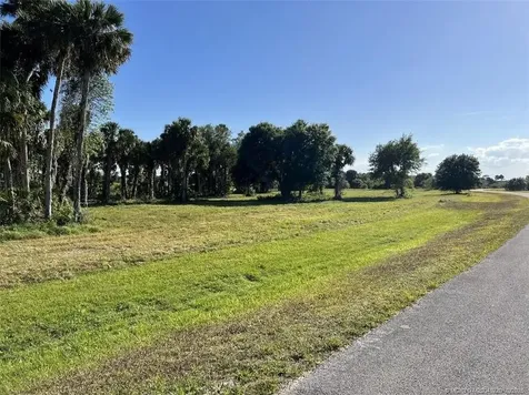 13486 SE 26th Lane Okeechobee FL 34974