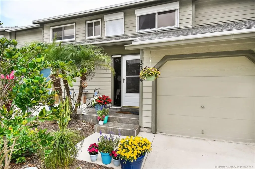 3284 NE Holly Creek Drive Jensen Beach FL 34957