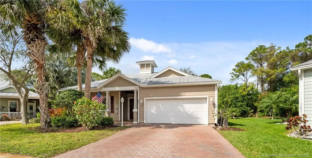 446 NE Little Mullet Court Port Saint Lucie FL 34983