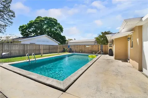 835 SE Tierra Court Port St Lucie FL 34983