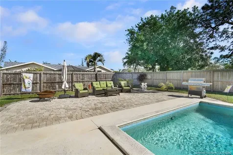 835 SE Tierra Court Port St Lucie FL 34983