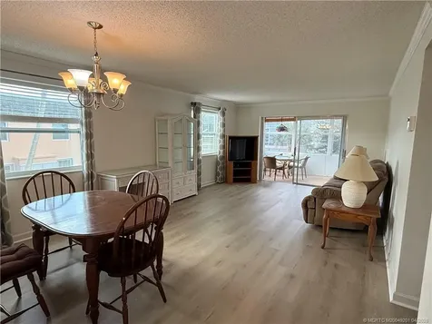 2950 SE Ocean Boulevard Stuart FL 34996