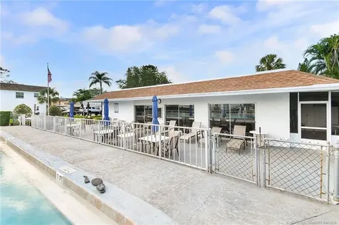 2950 SE Ocean Boulevard Stuart FL 34996