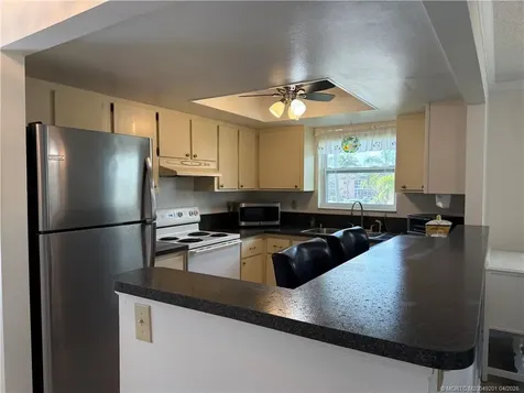 2950 SE Ocean Boulevard Stuart FL 34996