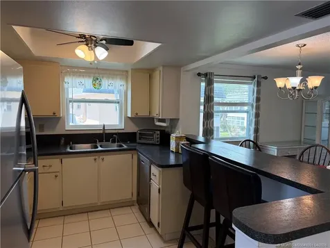 2950 SE Ocean Boulevard Stuart FL 34996