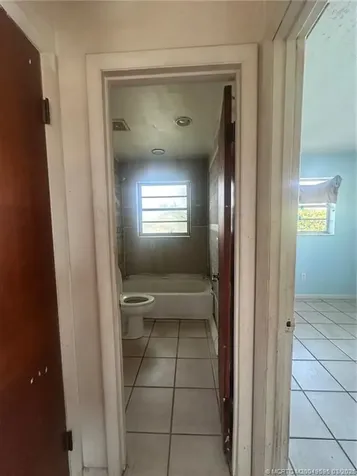 7855 SE Hilltop Terrace Hobe Sound FL 33455