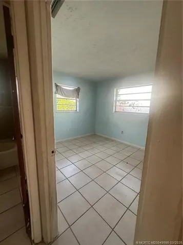 7855 SE Hilltop Terrace Hobe Sound FL 33455