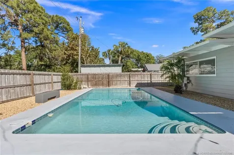 530 SW Manor Drive Stuart FL 34994