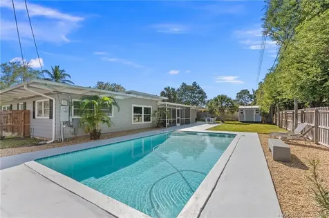 530 SW Manor Drive Stuart FL 34994