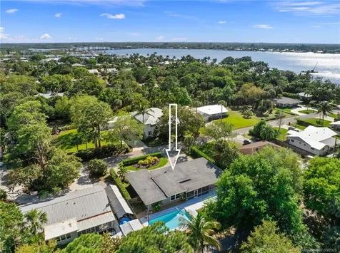 530 SW Manor Drive Stuart FL 34994