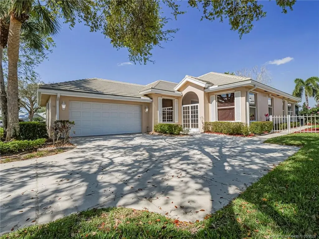 2580 SW Greenwich Way Palm City FL 34990