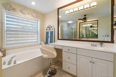 7831 SE Windjammer Way Hobe Sound FL 33455