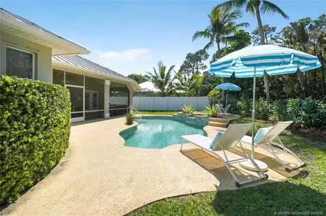 7831 SE Windjammer Way Hobe Sound FL 33455